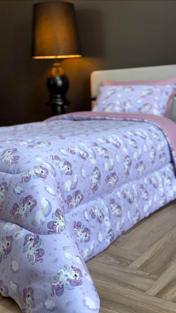 IMG_5137 Couette 1 Place Licorne Céleste – Rêves Lavande