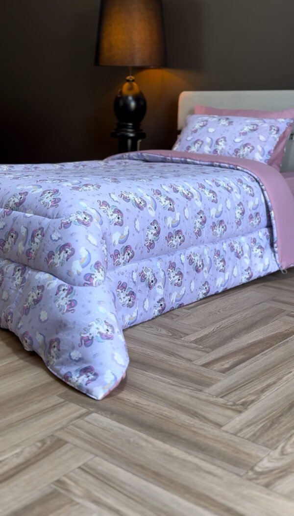 IMG_5150 Couette 1 Place Licorne Céleste – Rêves Lavande