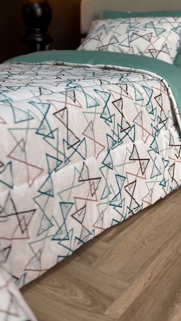 Couette 1 Place Éclats Graphiques – Bleu Givre & Taupe