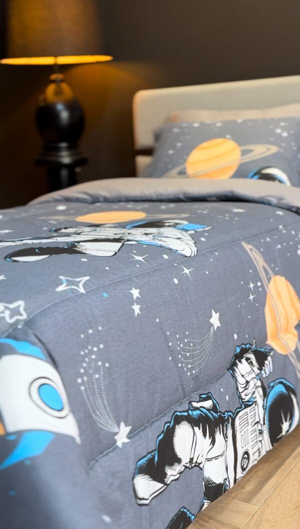 IMG_5233 Couette 1 Place Astro Rêveur – Voyage dans l’Espace