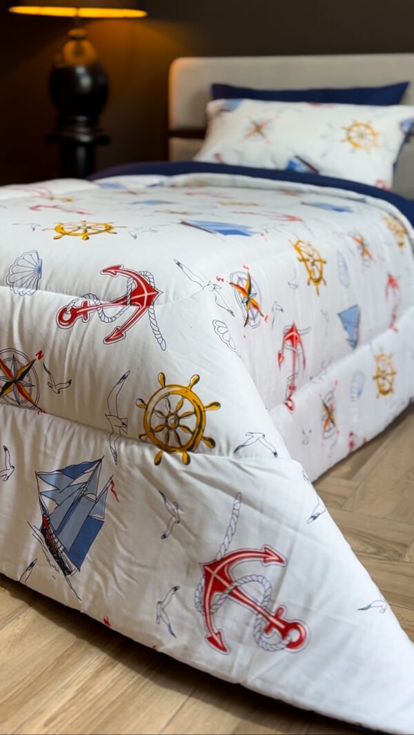 IMG_5306 Couette 1 Place Capitaine Bleu – Évasion Marine