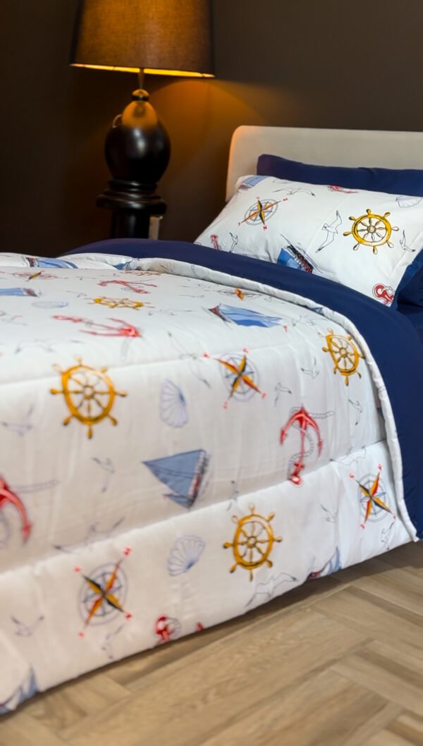 IMG_5308 Couette 1 Place Capitaine Bleu – Évasion Marine