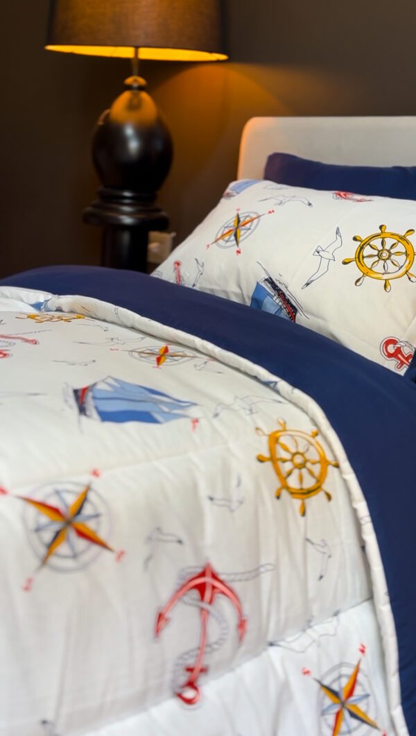 IMG_5310 Couette 1 Place Capitaine Bleu – Évasion Marine