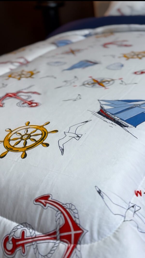 IMG_5311 Couette 1 Place Capitaine Bleu – Évasion Marine