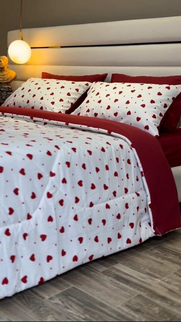 IMG_5340 Couette 2 Places Étreinte d’Amour - Motif Cœurs
