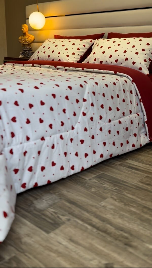 IMG_5343 Couette 2 Places Étreinte d’Amour - Motif Cœurs