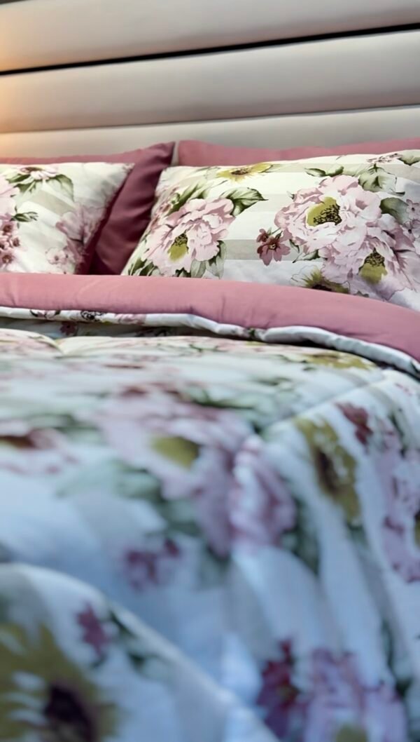 IMG_5416 Couette 2 Places Jardin de Pétales – Élégance Florale