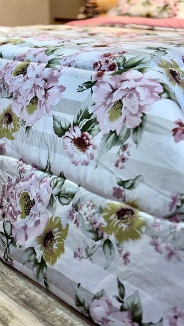 IMG_5424 Couette 2 Places Jardin de Pétales – Élégance Florale