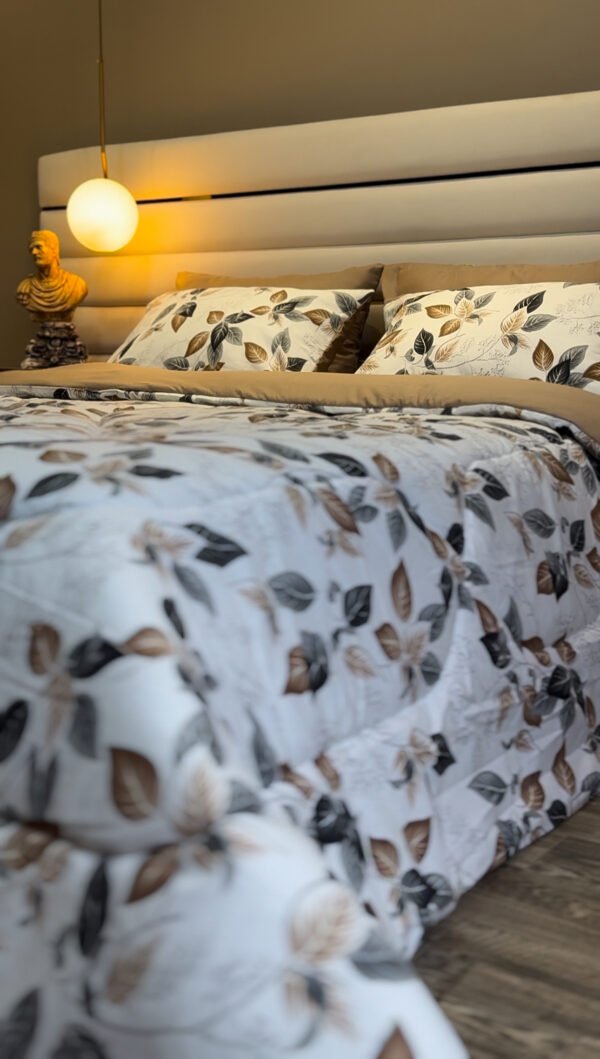 Couette 2 Places Feuillage Élégant – Harmonie Naturelle