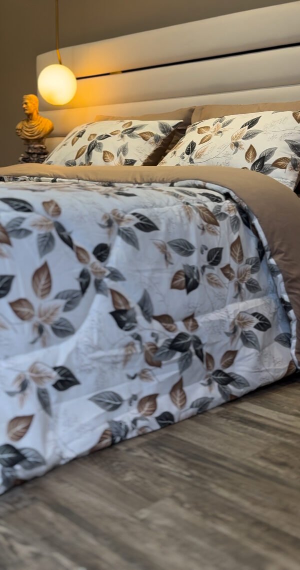 Couette 2 Places Feuillage Élégant – Harmonie Naturelle