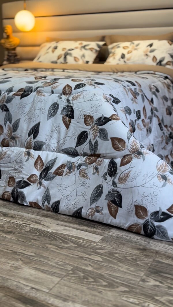 Couette 2 Places Feuillage Élégant – Harmonie Naturelle