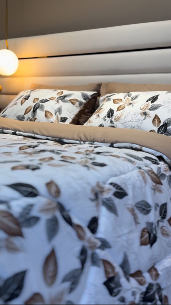 Couette 2 Places Feuillage Élégant – Harmonie Naturelle