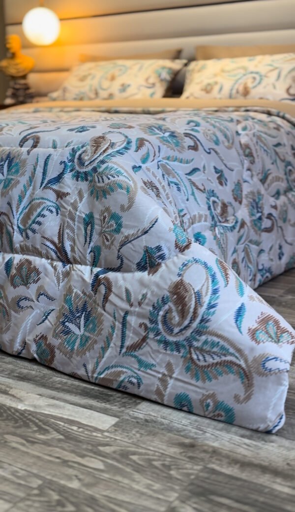 IMG_5691 Couette 2 Places Reflets d’Iris – Harmonie Beige et Bleu