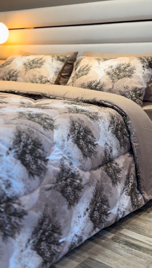 Couette 2 Places Forêt Sereine – Brun & Ivoire