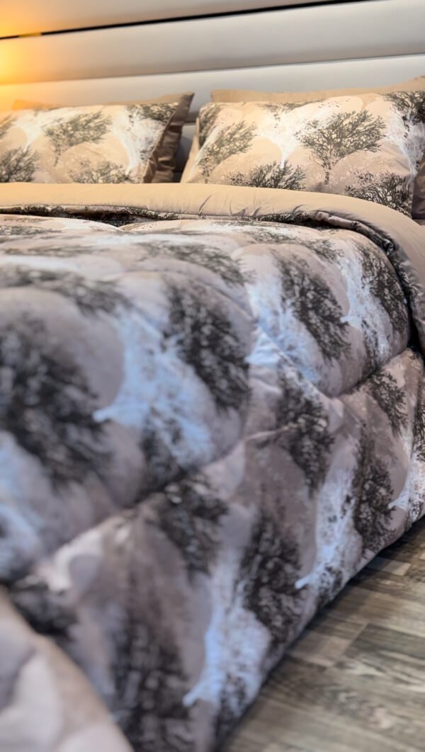 Couette 2 Places Forêt Sereine – Brun & Ivoire