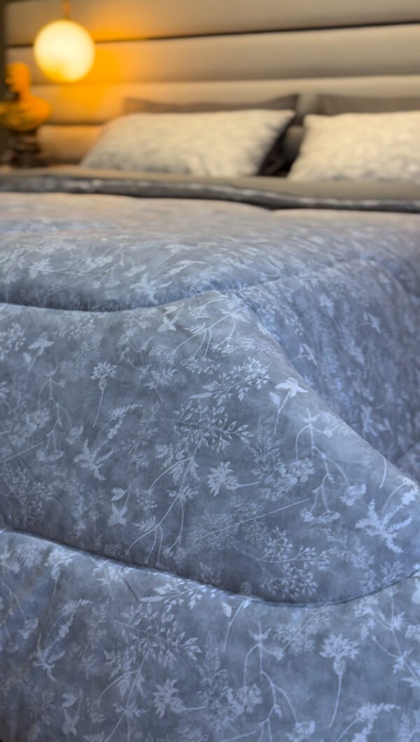 Couette 2 Places Motif Botanique – Brise de Lavande