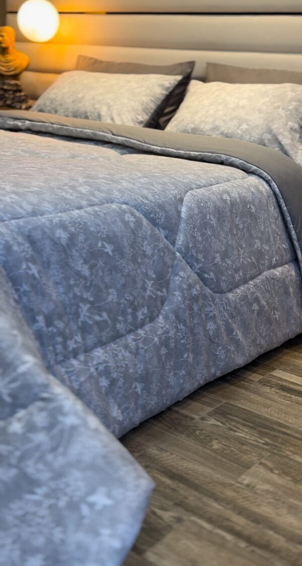 Couette 2 Places Motif Botanique – Brise de Lavande