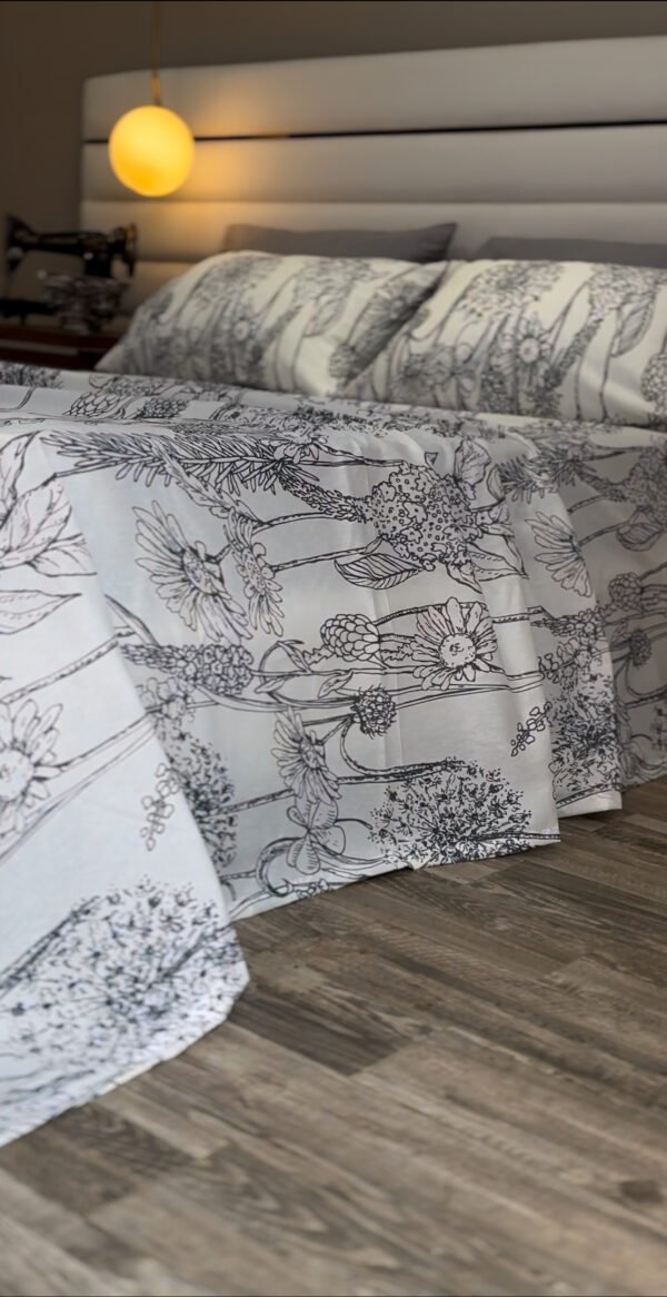 Parure de Lit 6 Pièces – Élégance Florale Gris Perle