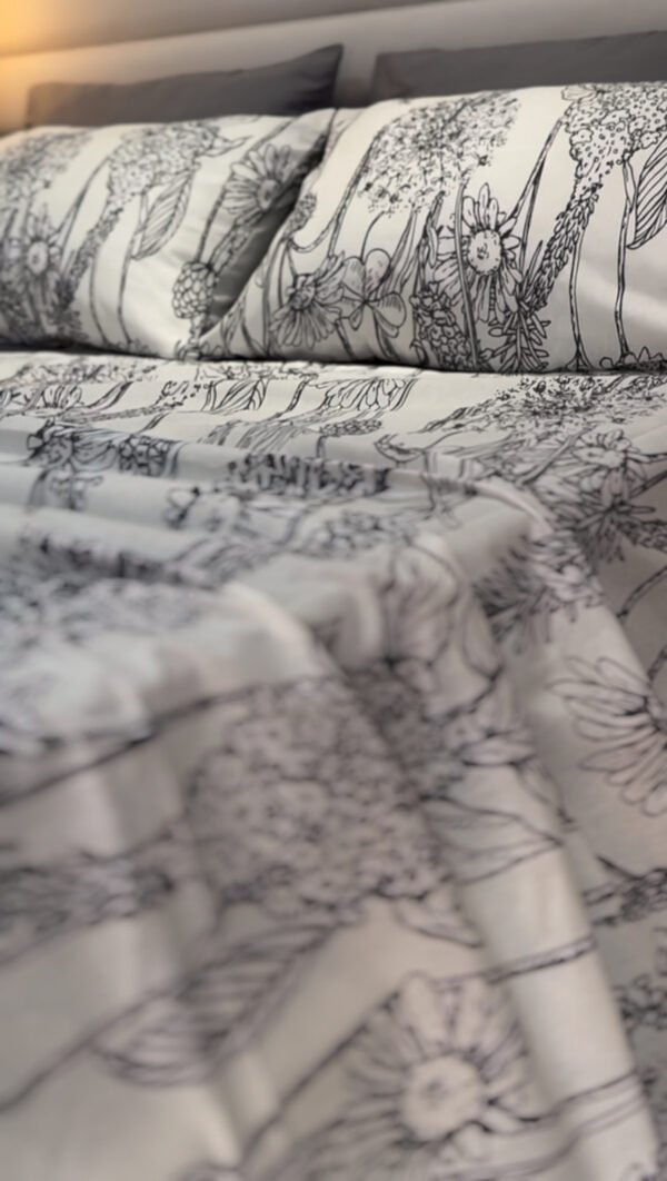 Parure de Lit 6 Pièces – Élégance Florale Gris Perle