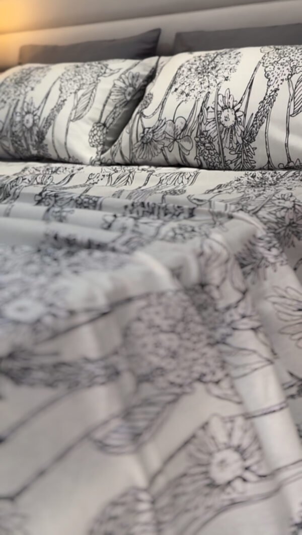 Parure de Lit 6 Pièces – Élégance Florale Gris Perle