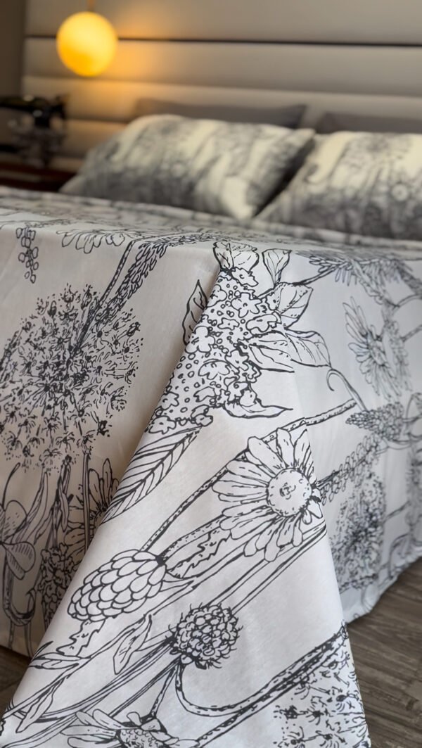 Parure de Lit 6 Pièces – Élégance Florale Gris Perle