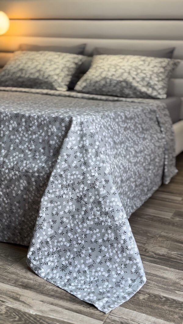 Parure de Lit 6 Pièces – Gris Floral Élégance Moderne