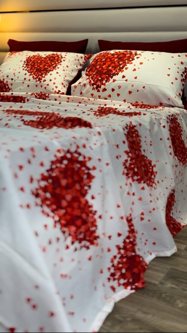 Parure de Lit 6 Pièces – Romance Étoilée Cœurs Rouges