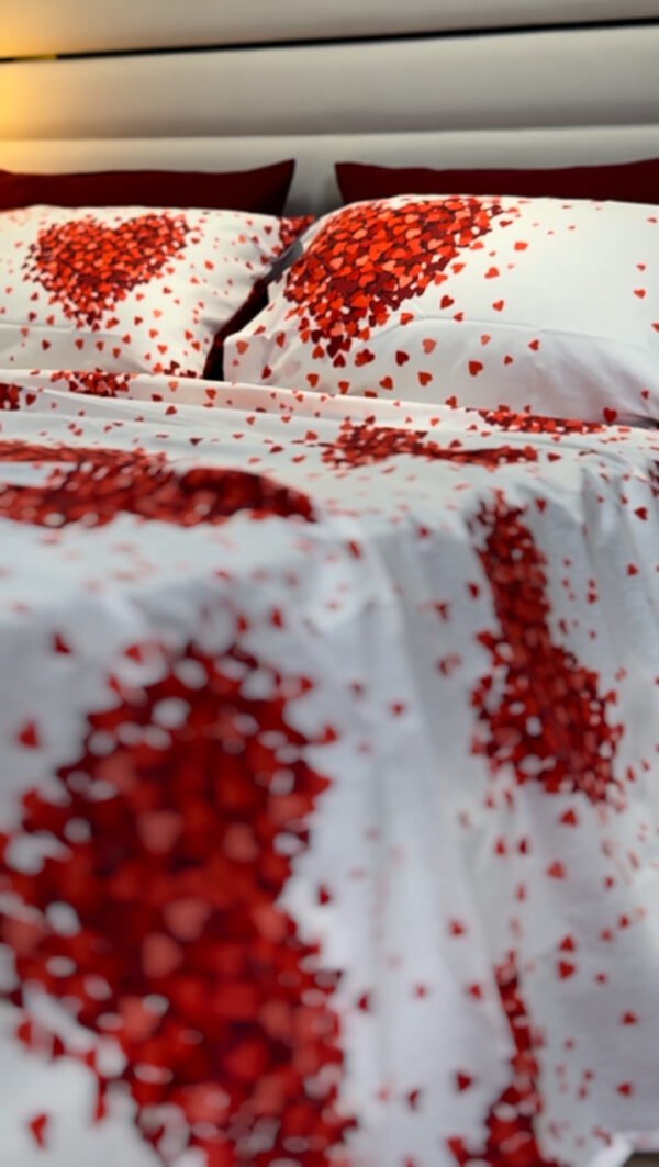 Parure de Lit 6 Pièces – Romance Étoilée Cœurs Rouges