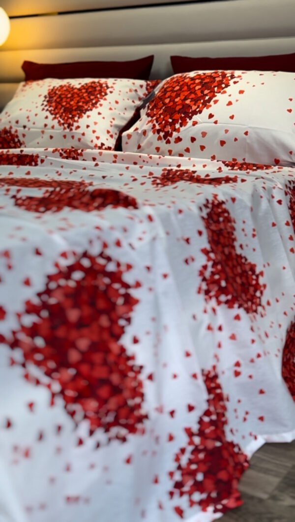 Parure de Lit 6 Pièces – Romance Étoilée Cœurs Rouges