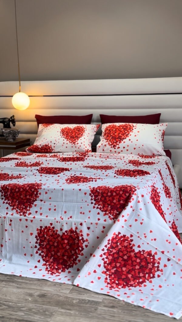Parure de Lit 6 Pièces – Romance Étoilée Cœurs Rouges