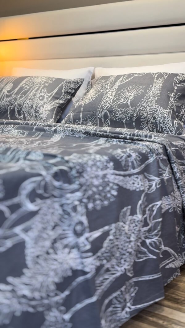 Parure de Lit 6 Pièces – Gris Élégance Florale