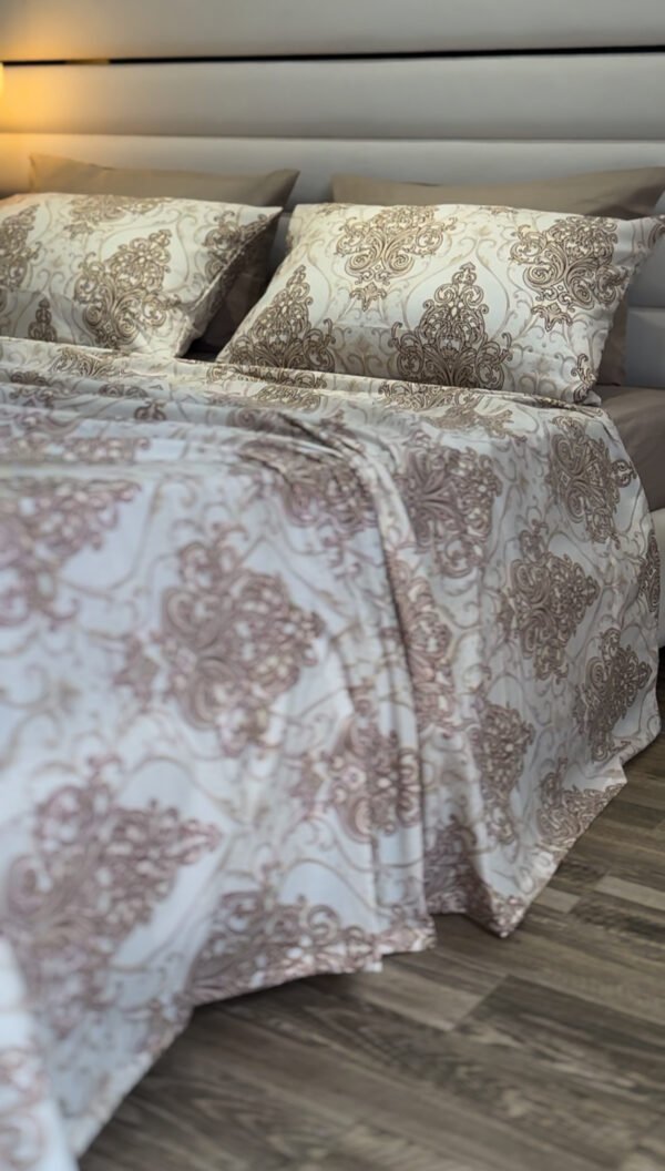Parure de Lit 6 Pièces – Raffinement Baroque Neutre Beige