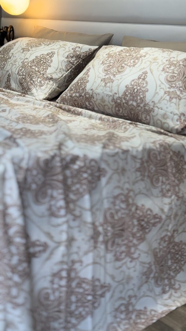Parure de Lit 6 Pièces – Raffinement Baroque Neutre Beige