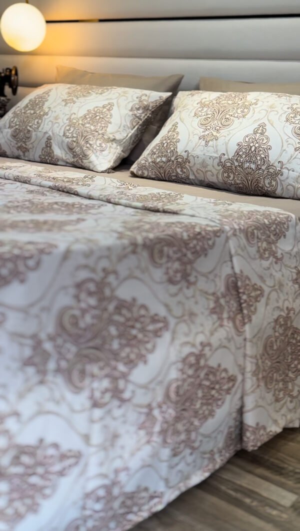 Parure de Lit 6 Pièces – Raffinement Baroque Neutre Beige