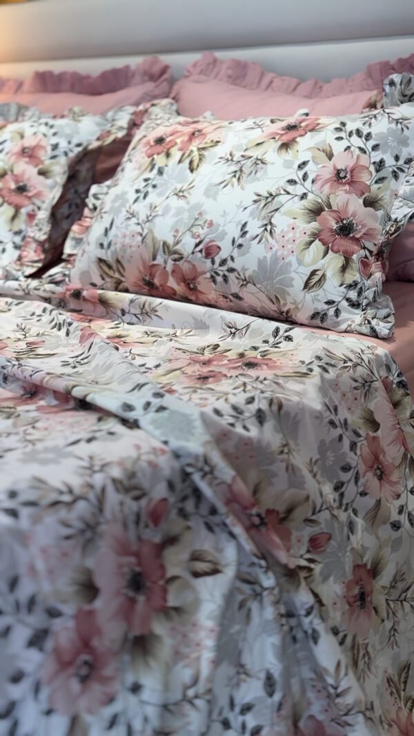 IMG_7630 Parure De Lit Taies à Volant – Jardin Romantique Fleuri