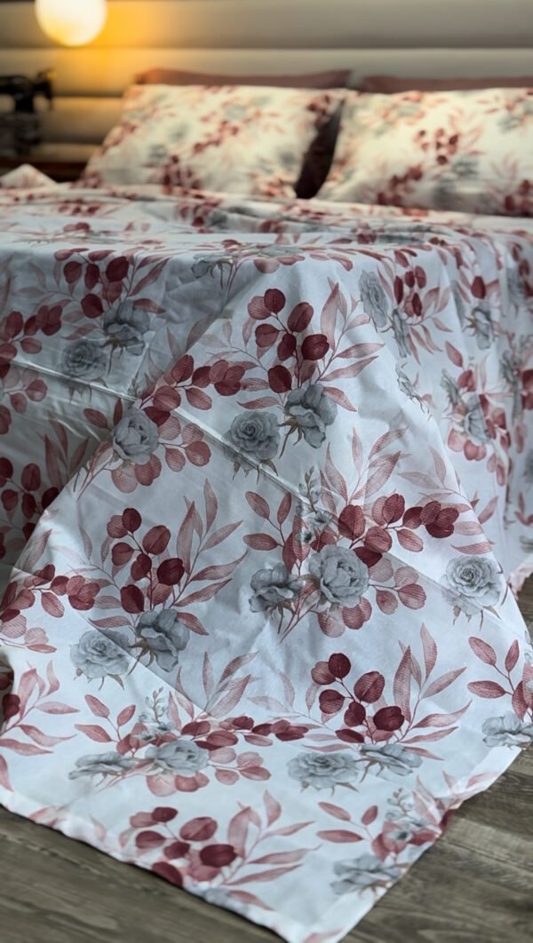 Parure de Lit Élégance Florale – Feuillage Burgundy & Gris