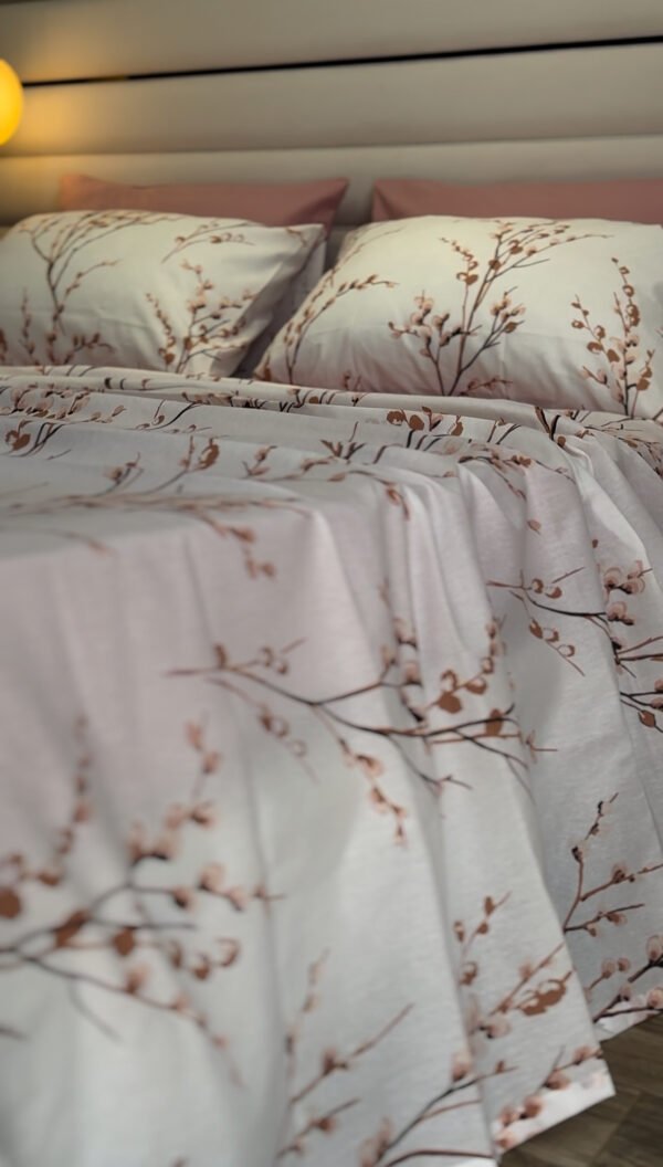 Parure de Lit 6 Pièces – Fleurs de Cerisier Élégantes