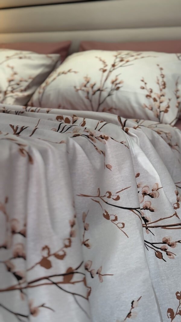 Parure de Lit 6 Pièces – Fleurs de Cerisier Élégantes