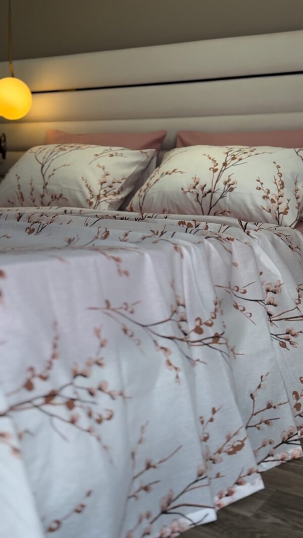Parure de Lit 6 Pièces – Fleurs de Cerisier Élégantes