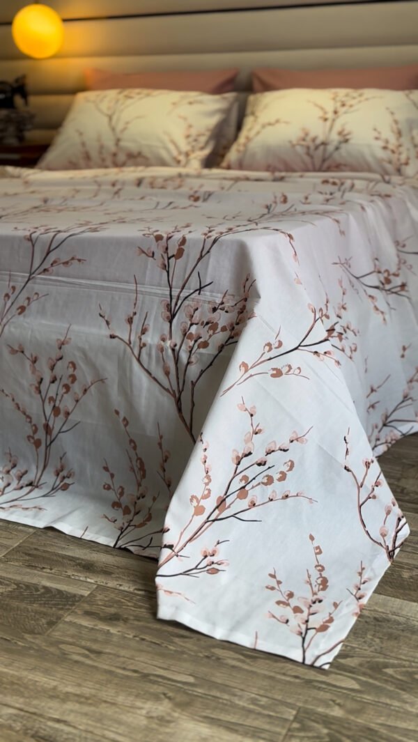 Parure de Lit 6 Pièces – Fleurs de Cerisier Élégantes