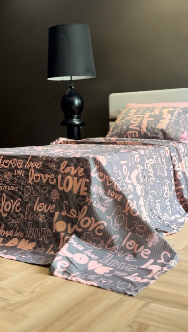 Parure de Lit Love Story – Gris Rosé Romantique