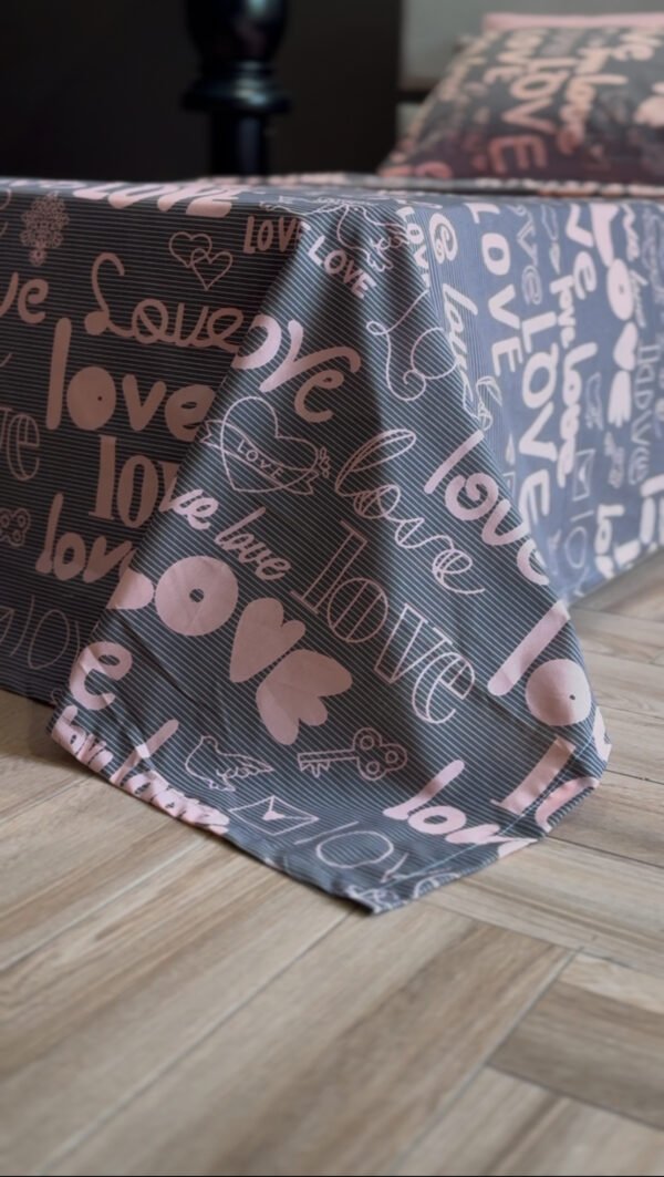 Parure de Lit Love Story – Gris Rosé Romantique