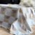 Parure de Lit Ondes Minérales – Beige Sable & Brun Taupe