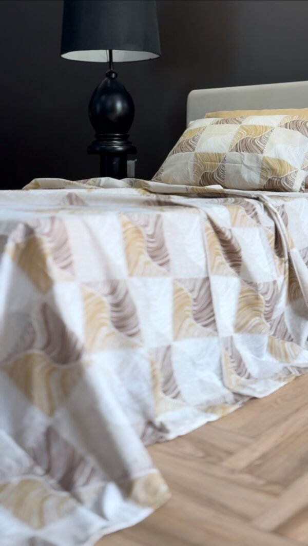 Parure de Lit Ondes Minérales – Beige Sable & Brun Taupe