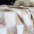 Parure de Lit Ondes Minérales – Beige Sable & Brun Taupe
