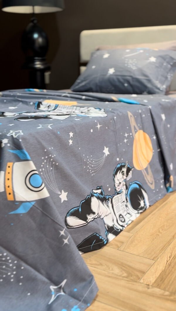 Parure de Lit Cosmos – Fusée & Astronaute