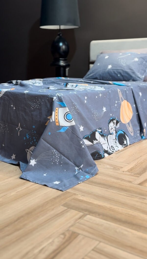 Parure de Lit Cosmos – Fusée & Astronaute