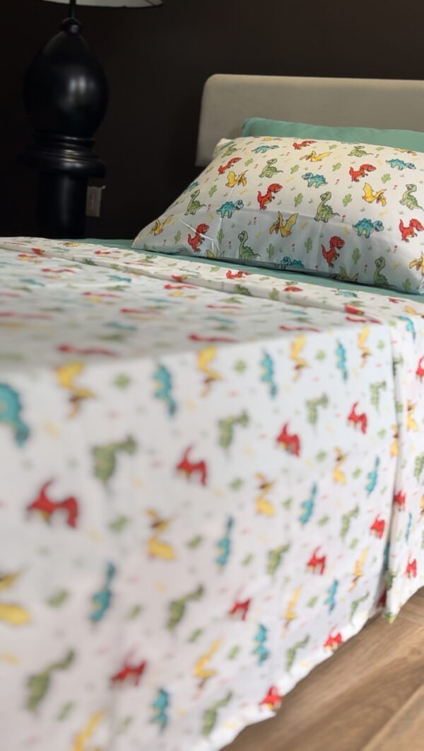 Parure de Lit Dinosaures – Aventure Jurassique Multicolore