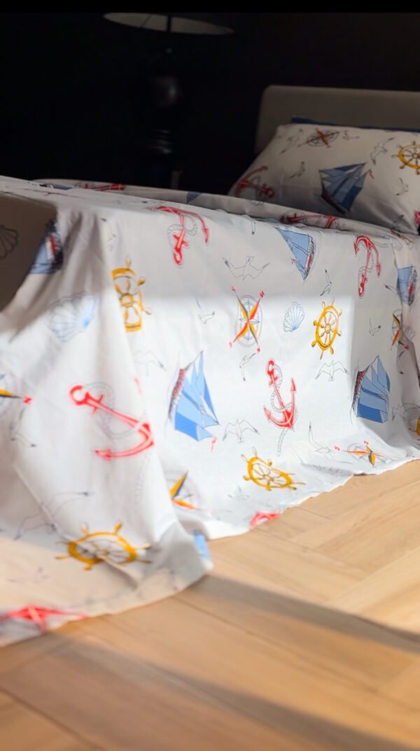 Parure de Lit Marine – Voiles et Ancres d’Aventure
