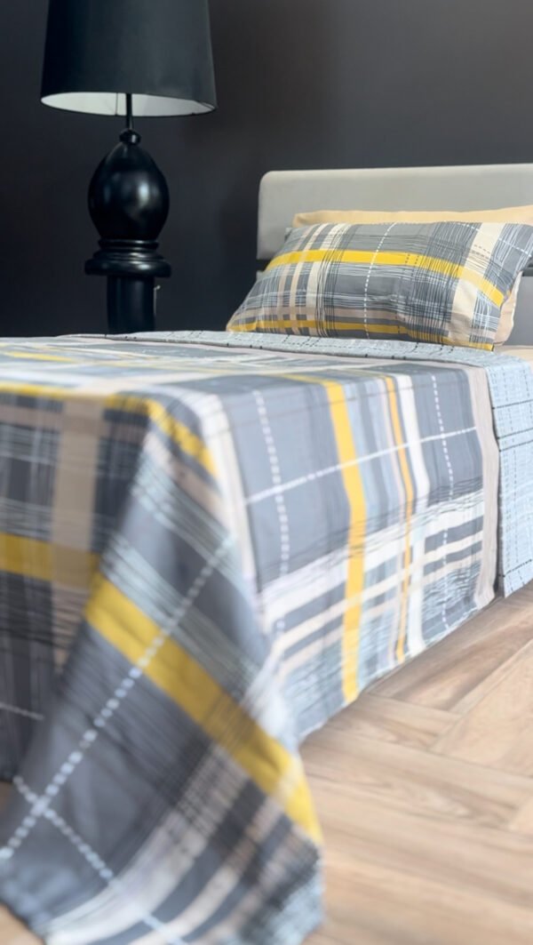 Parure de Lit Épure Graphique – Gris Soleil Urbain